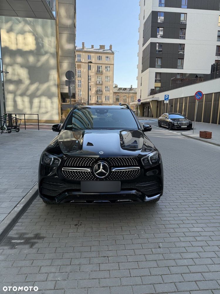 Mercedes-Benz GLE - 1