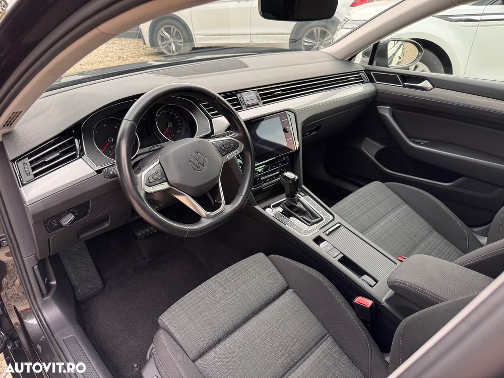 Volkswagen Passat Variant 2.0 TDI DSG (BlueMotion Technology) Highline - 9