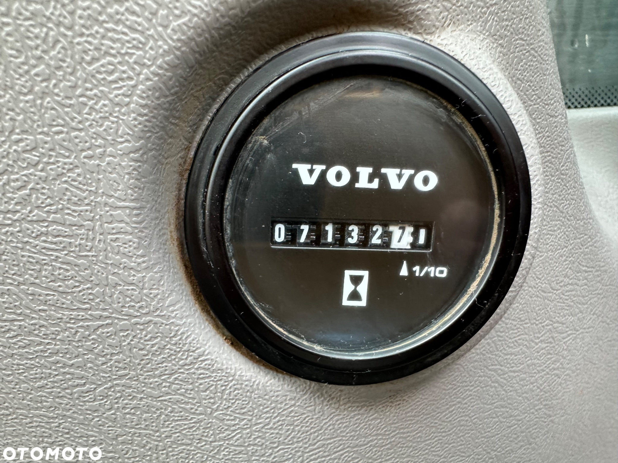 Volvo EC 140 EL - 12