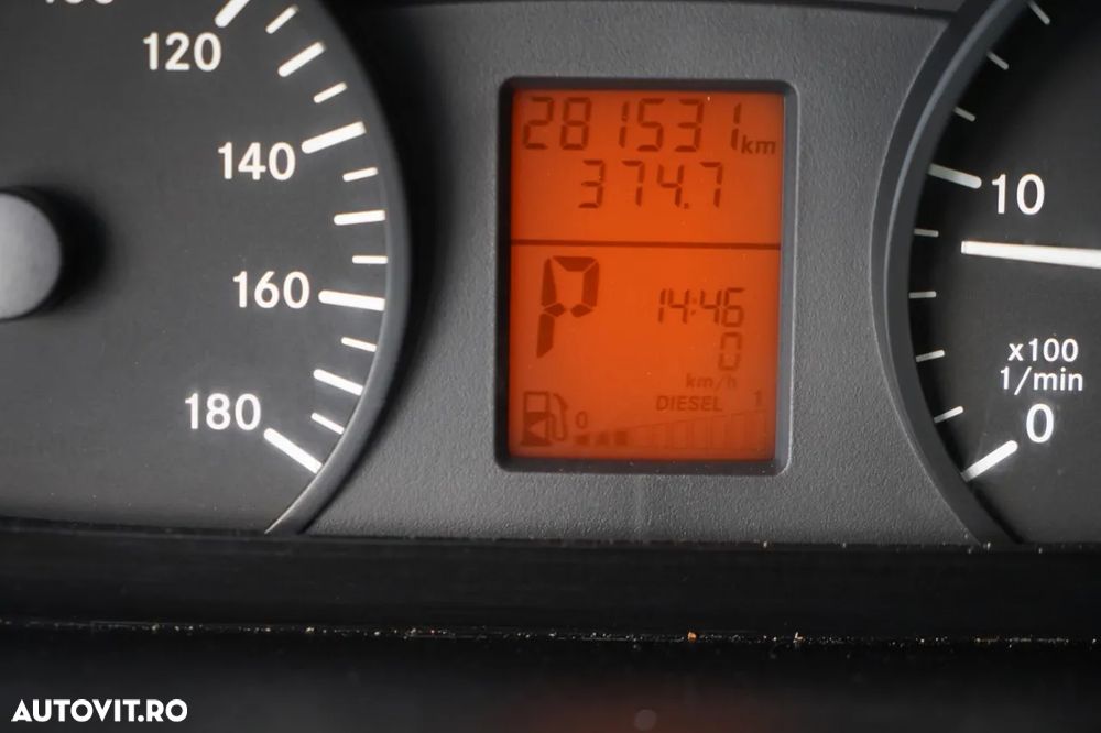 Mercedes-Benz SPRINTER 516 BLUETEC / AER CONDIȚIONAT / IMPORTAT - 40