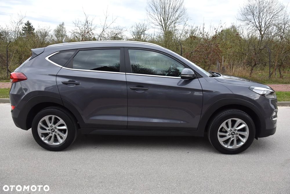 Hyundai Tucson 1.6 GDi 2WD Select - 12