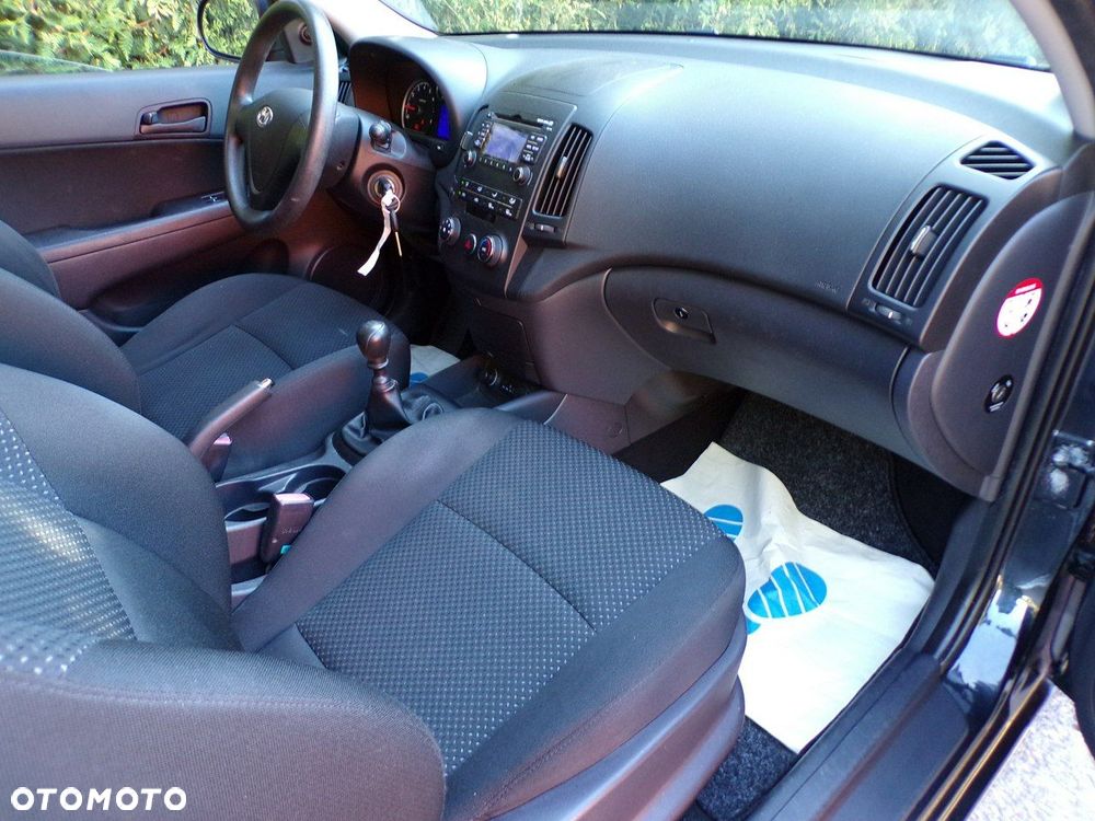 Hyundai i30 - 25