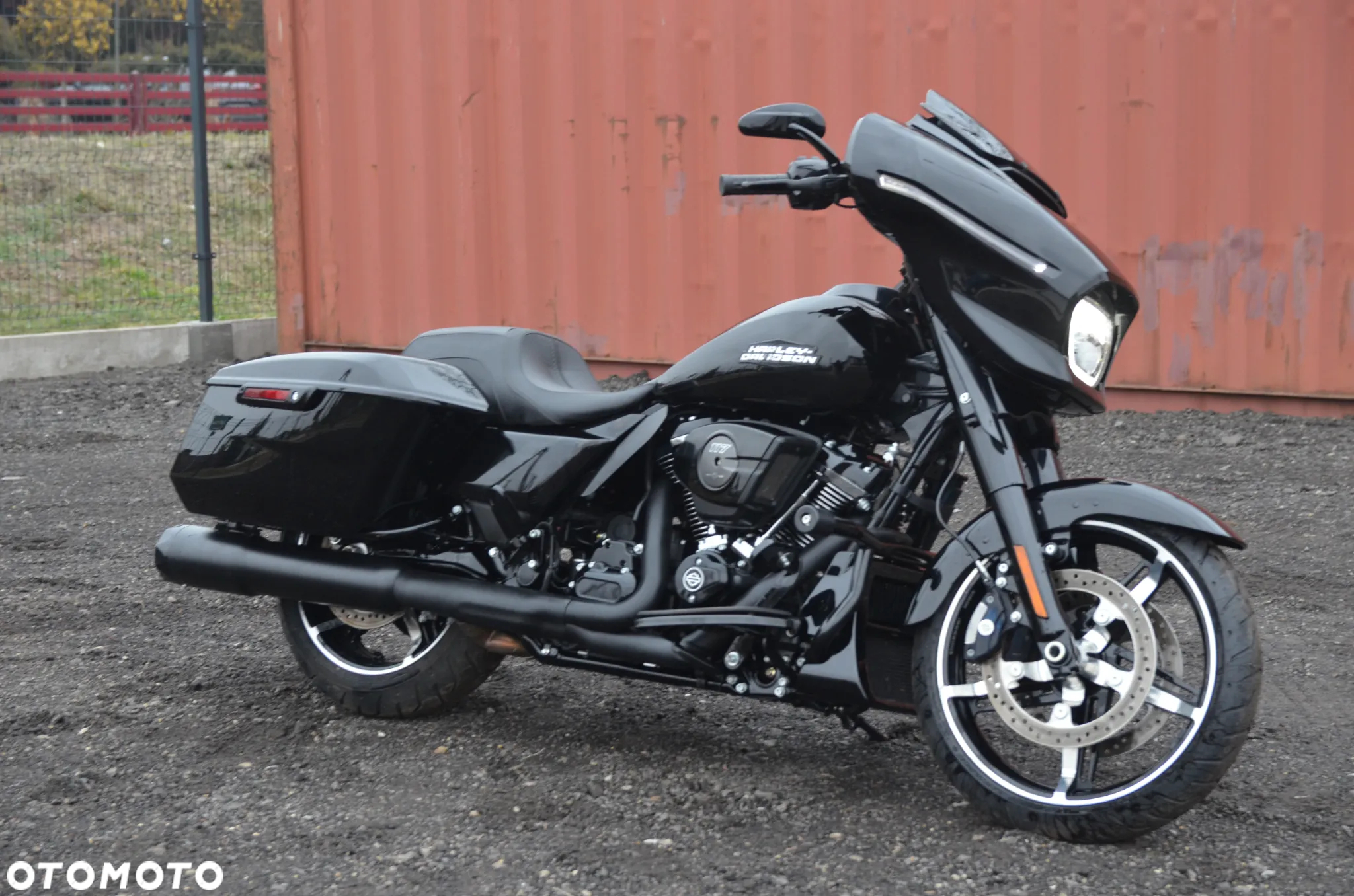 Harley-Davidson Street Glide Trike - 26