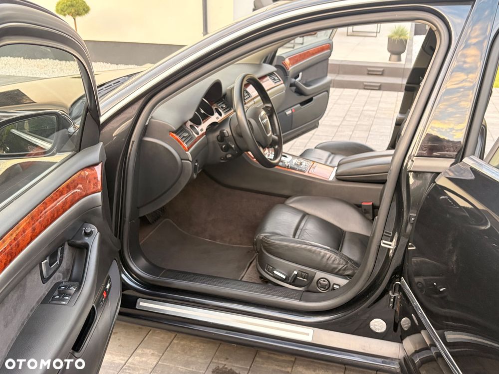 Audi A8 3.7 Quattro - 19