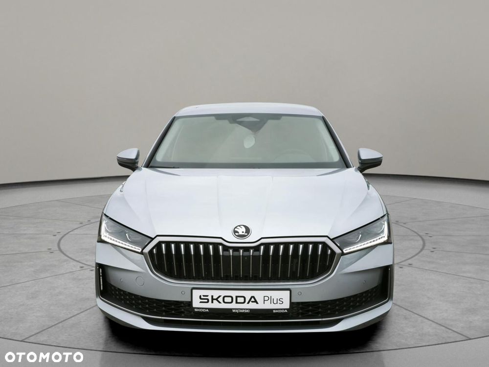 Skoda Superb 2.0 TDI SCR 4x4 Selection DSG - 3