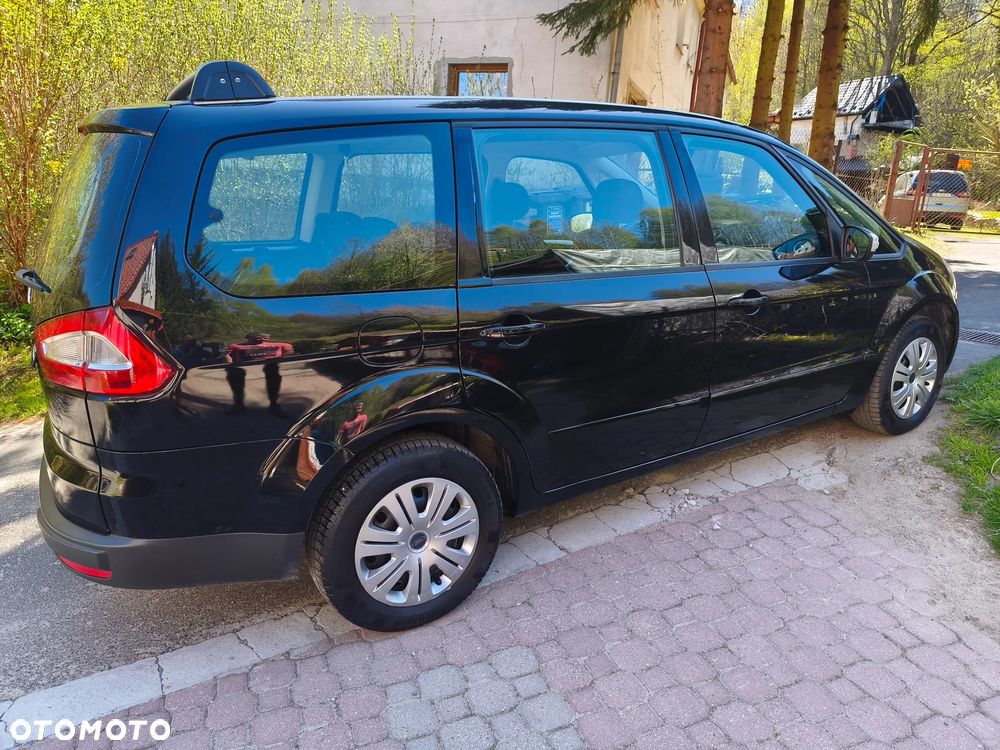 Ford Galaxy - 2