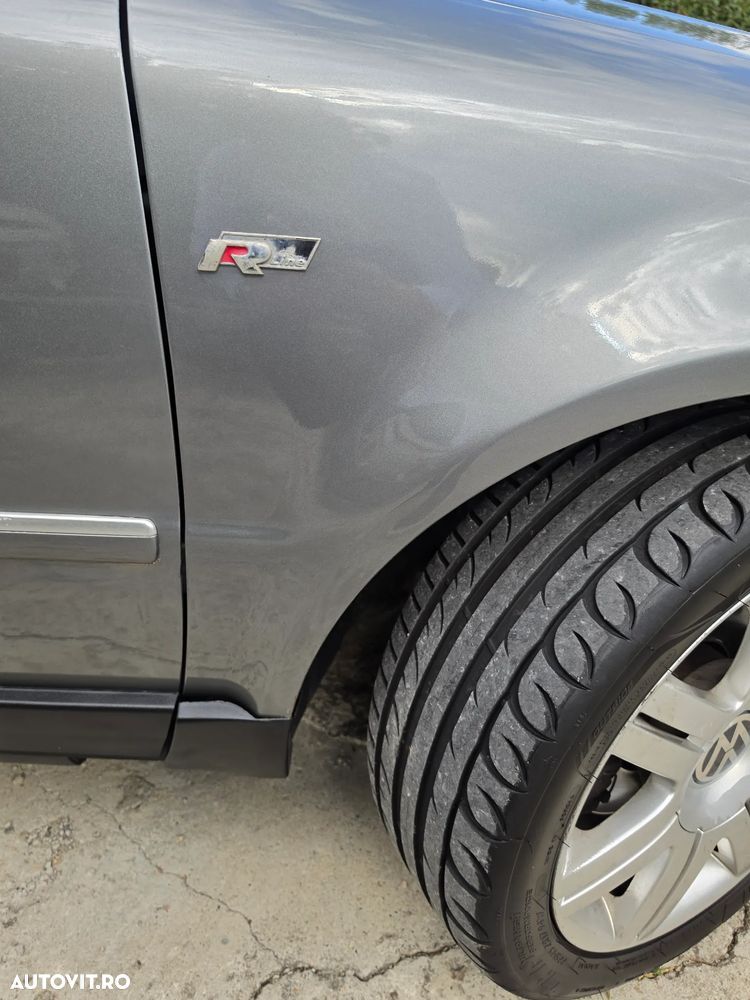 Volkswagen Passat 1.9TDI Highline - 11