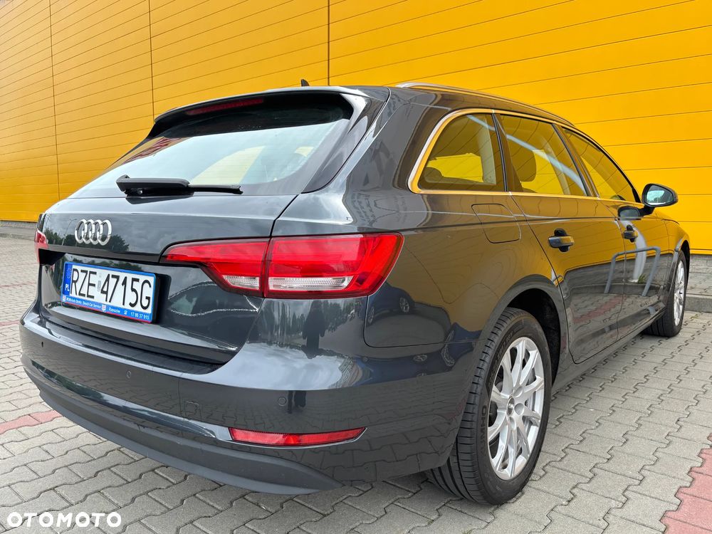 Audi A4 Avant 2.0 TDI S tronic - 5