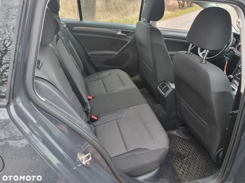 Volkswagen Golf Variant - 16