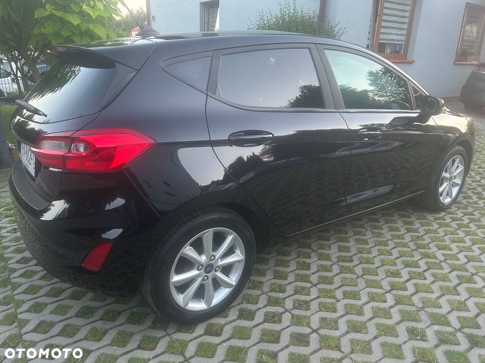 Ford Fiesta 1.1 S&S COOL&CONNECT - 16