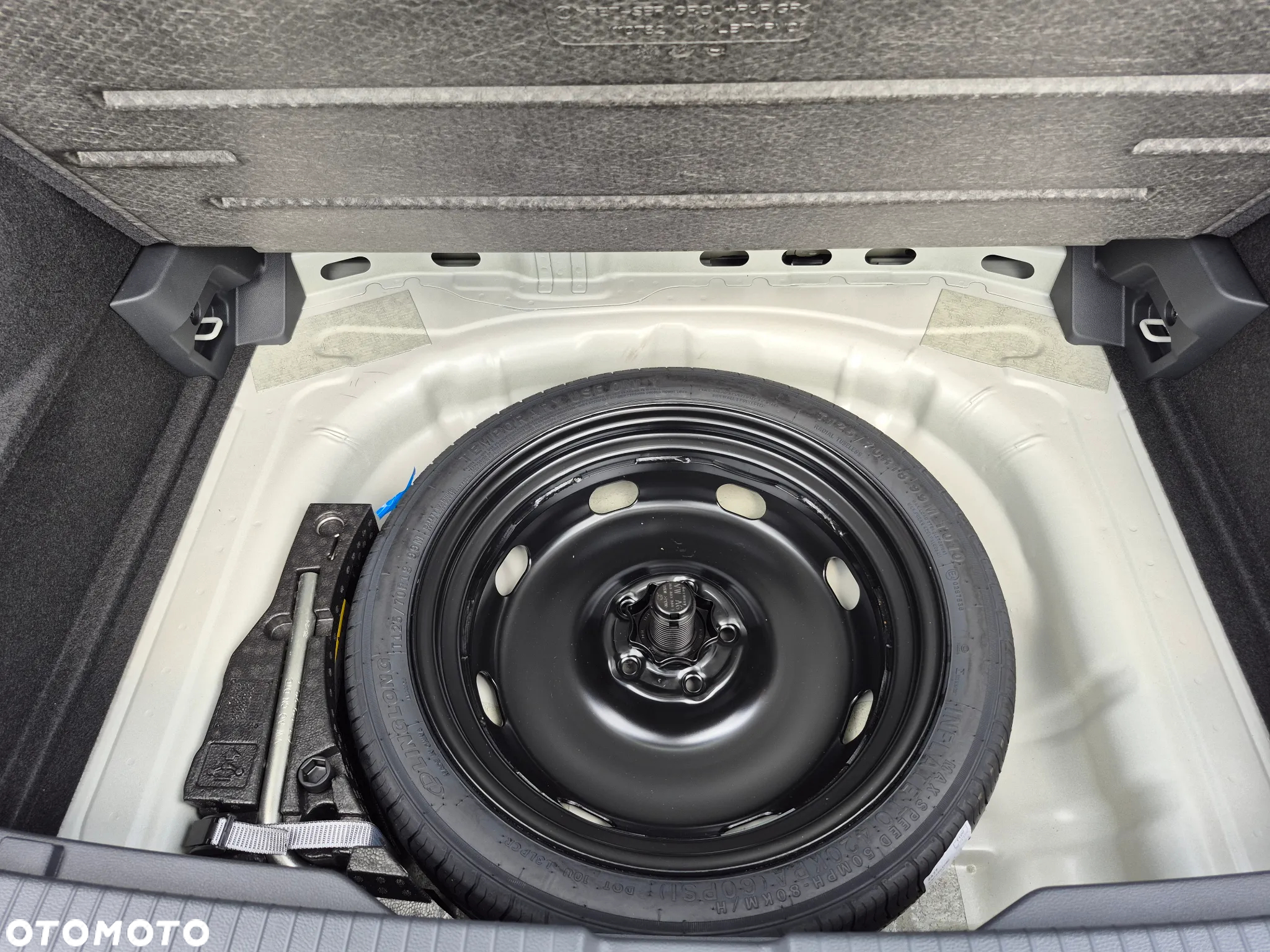 Volkswagen T-Roc 1.5 TSI Life DSG - 19