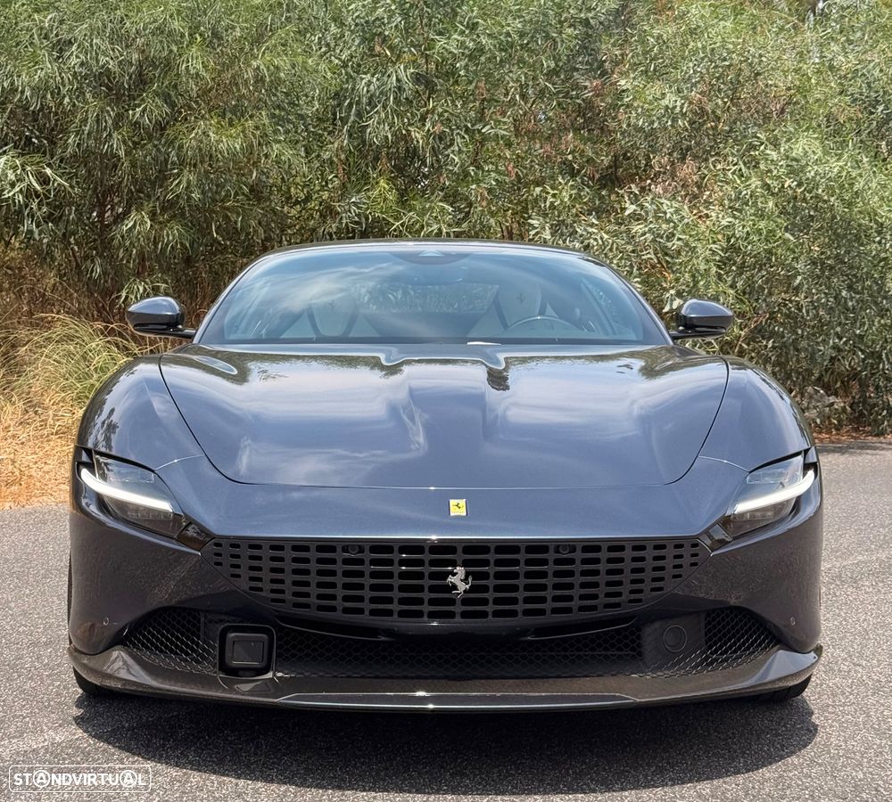 Ferrari Roma 3.9 Twin-Turbo V8 - 3