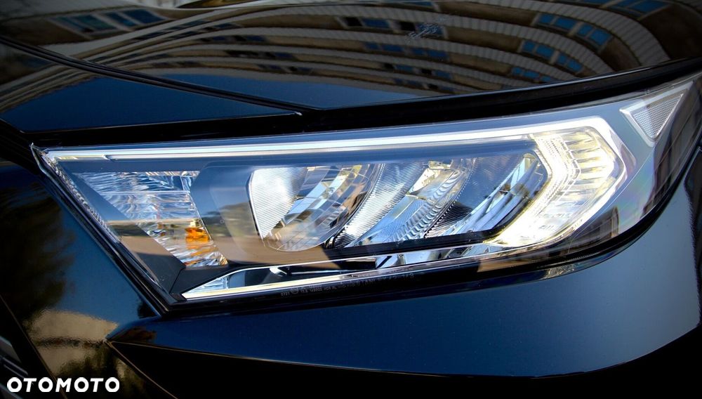 Toyota RAV4 - 4