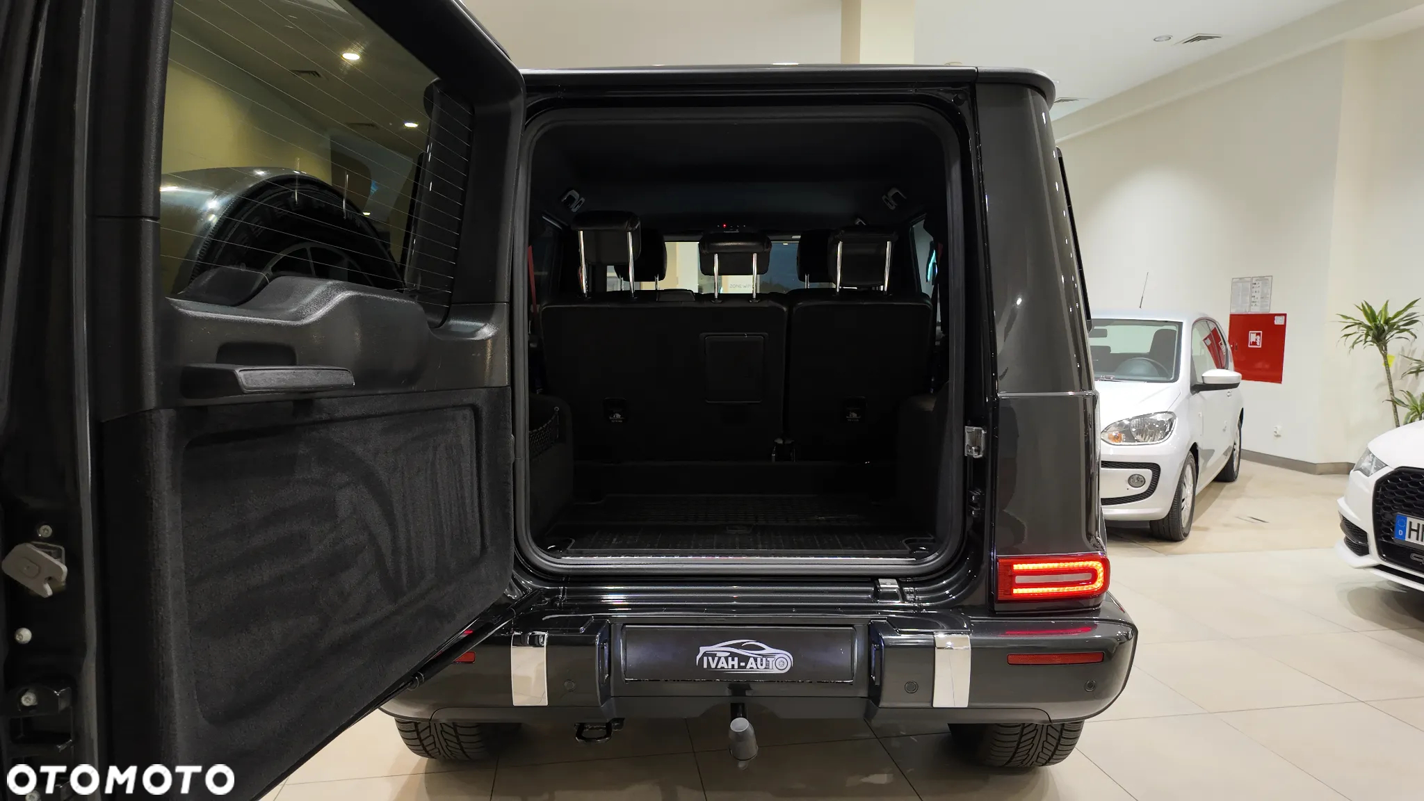 Mercedes-Benz Klasa G 500 9G-TRONIC Exclusive - 39