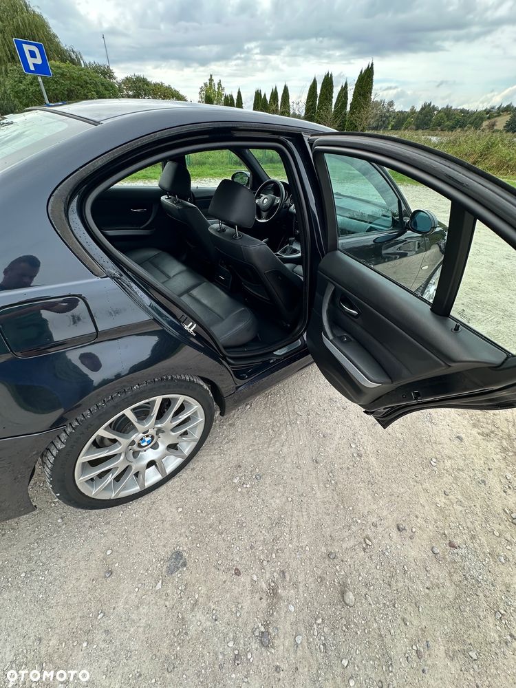 BMW Seria 3 320d DPF Blue Performance Edition Fleet Sport - 14