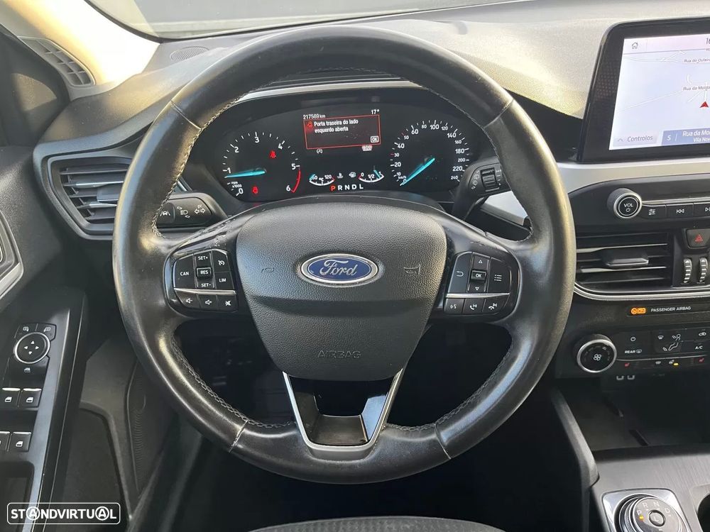 Ford Focus SW 1.5 EcoBlue S&S Aut. TITANIUM - 44