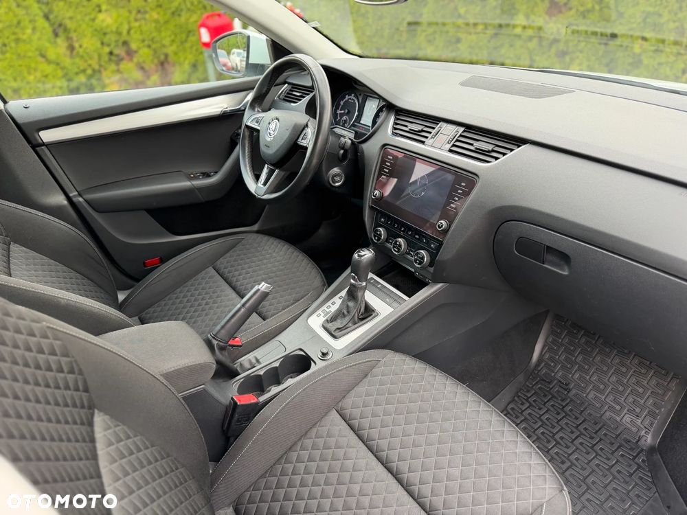 Skoda Octavia 1.8 TSI DSG Drive - 12