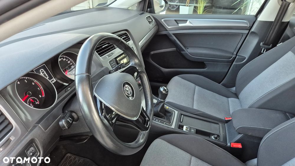 Volkswagen Golf 1.2 TSI BMT Trendline EU6 - 39