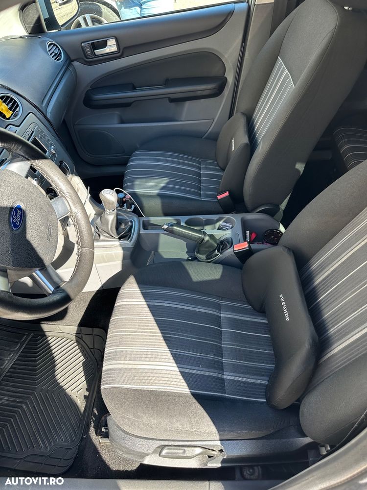 Ford Focus - 5