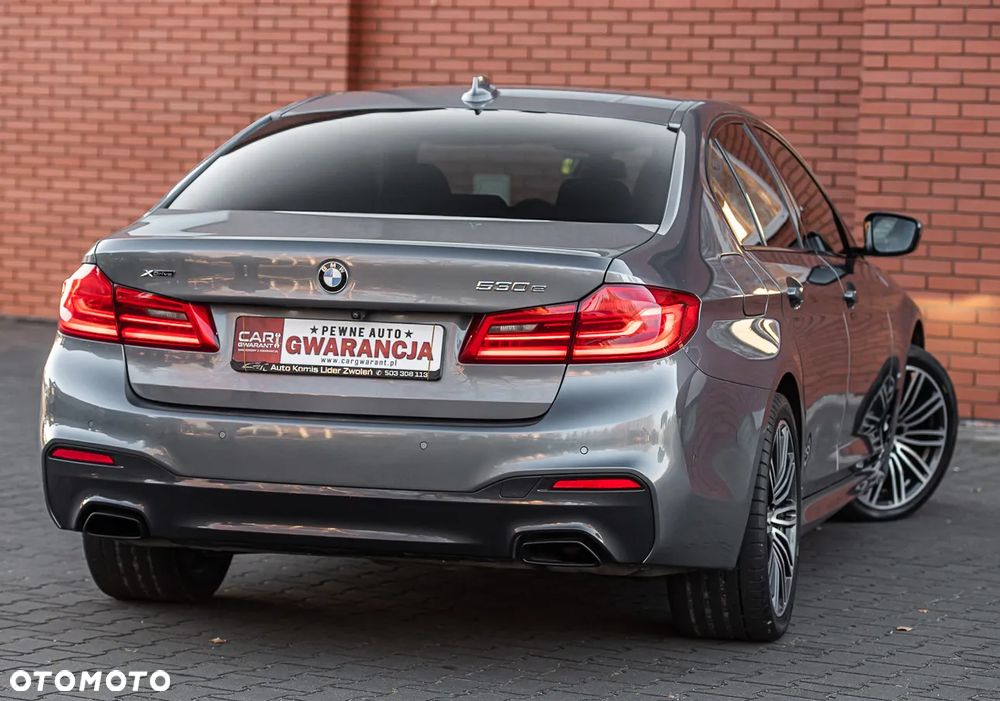 BMW Seria 5 530e iPerformance xDrive M Sport sport - 37