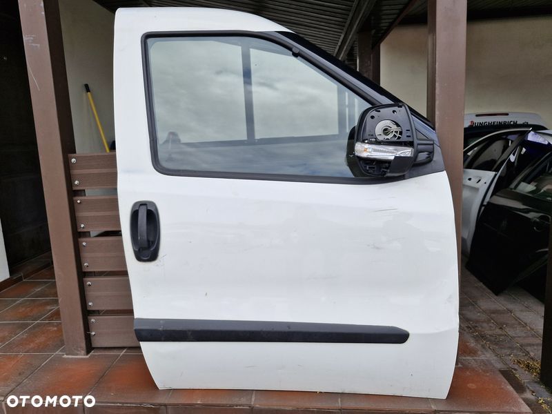 FIAT DOBLO II 2 COMBO D DRZWI PRAWY PRZÓD PRAWE PRZEDNIE - 1