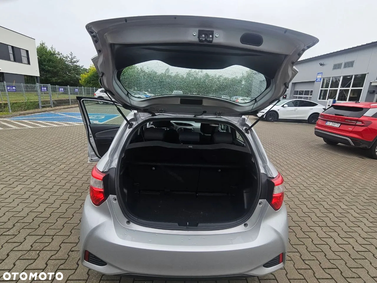 Toyota Yaris - 8