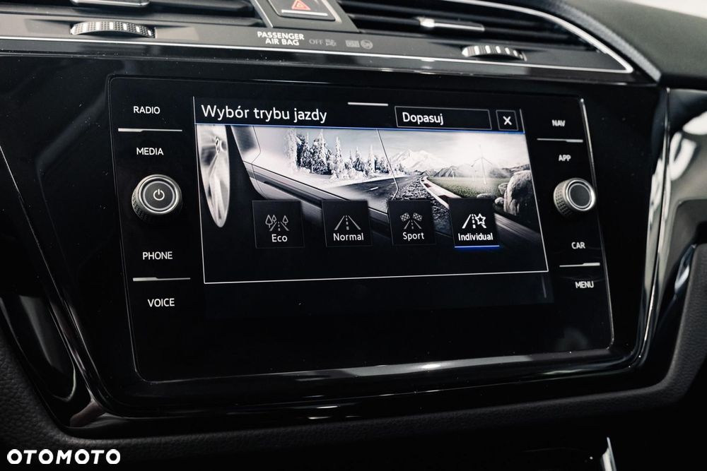 Volkswagen Touran 1.5 TSI EVO Highline DSG - 20