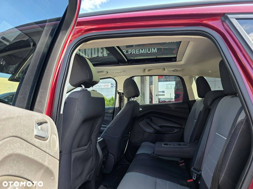 Ford Kuga - 33