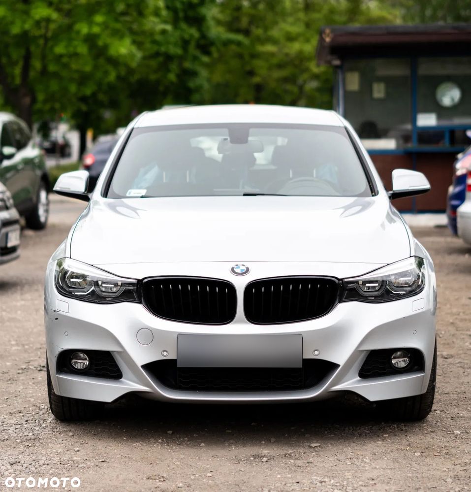 BMW 3GT 330i xDrive M Sport - 1
