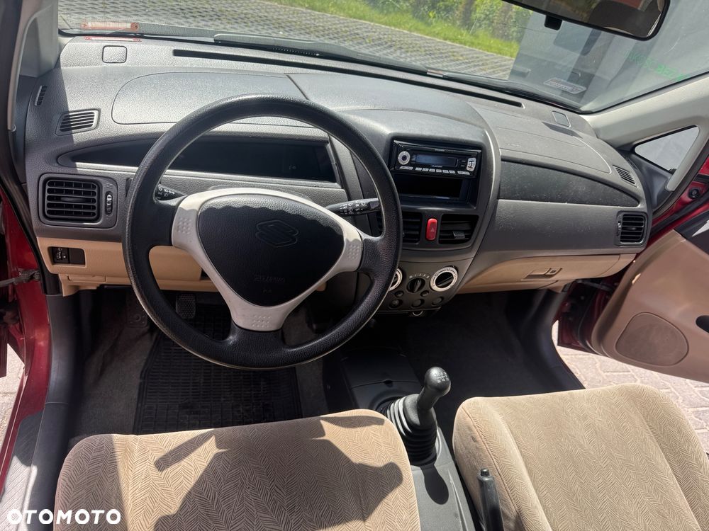 Suzuki Liana 1.6 - 12