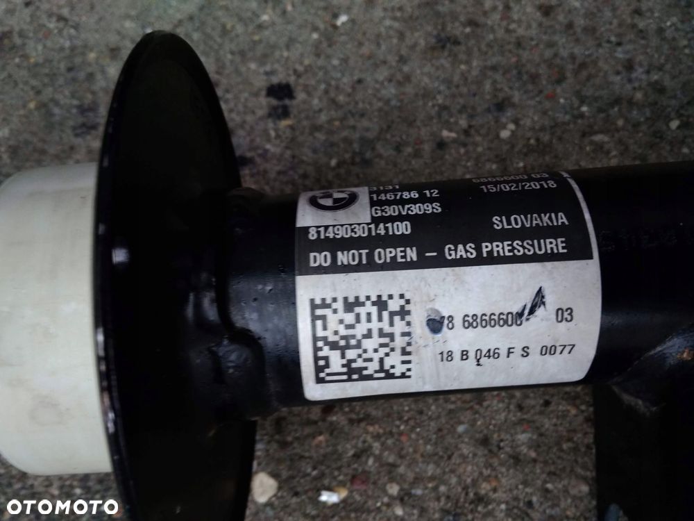 Amortyzator prawy przód BMW 5 G30 G31 6866600 - 3