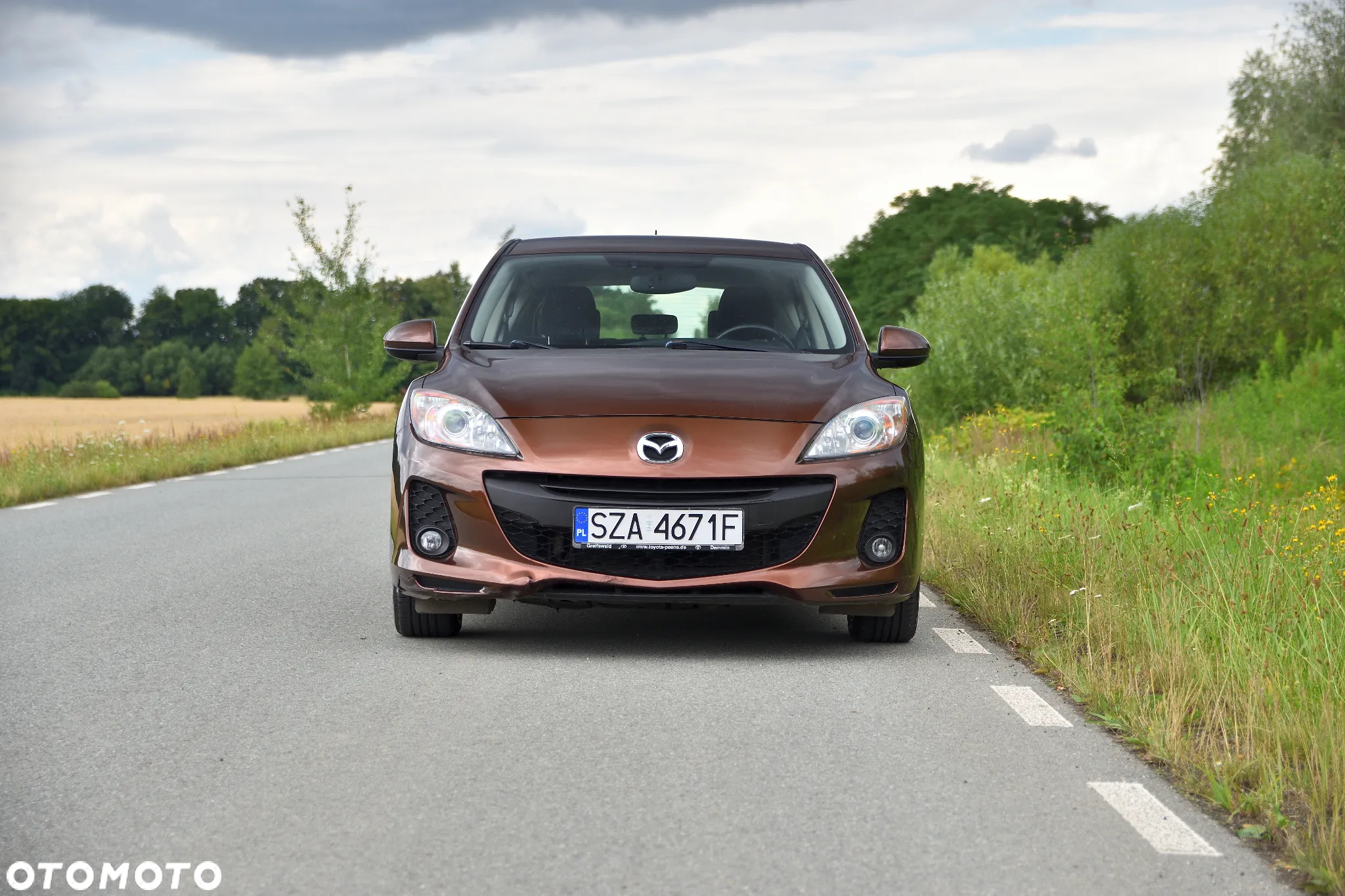 Mazda 3 1.6 Exclusive + - 5