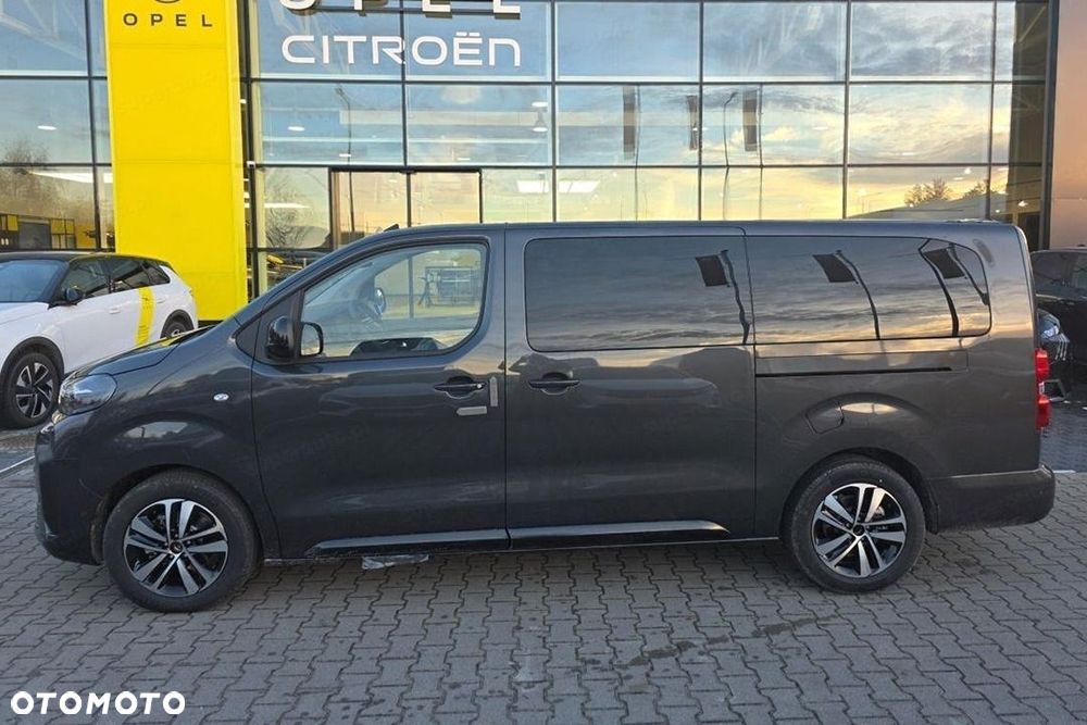 Peugeot Traveller - 4