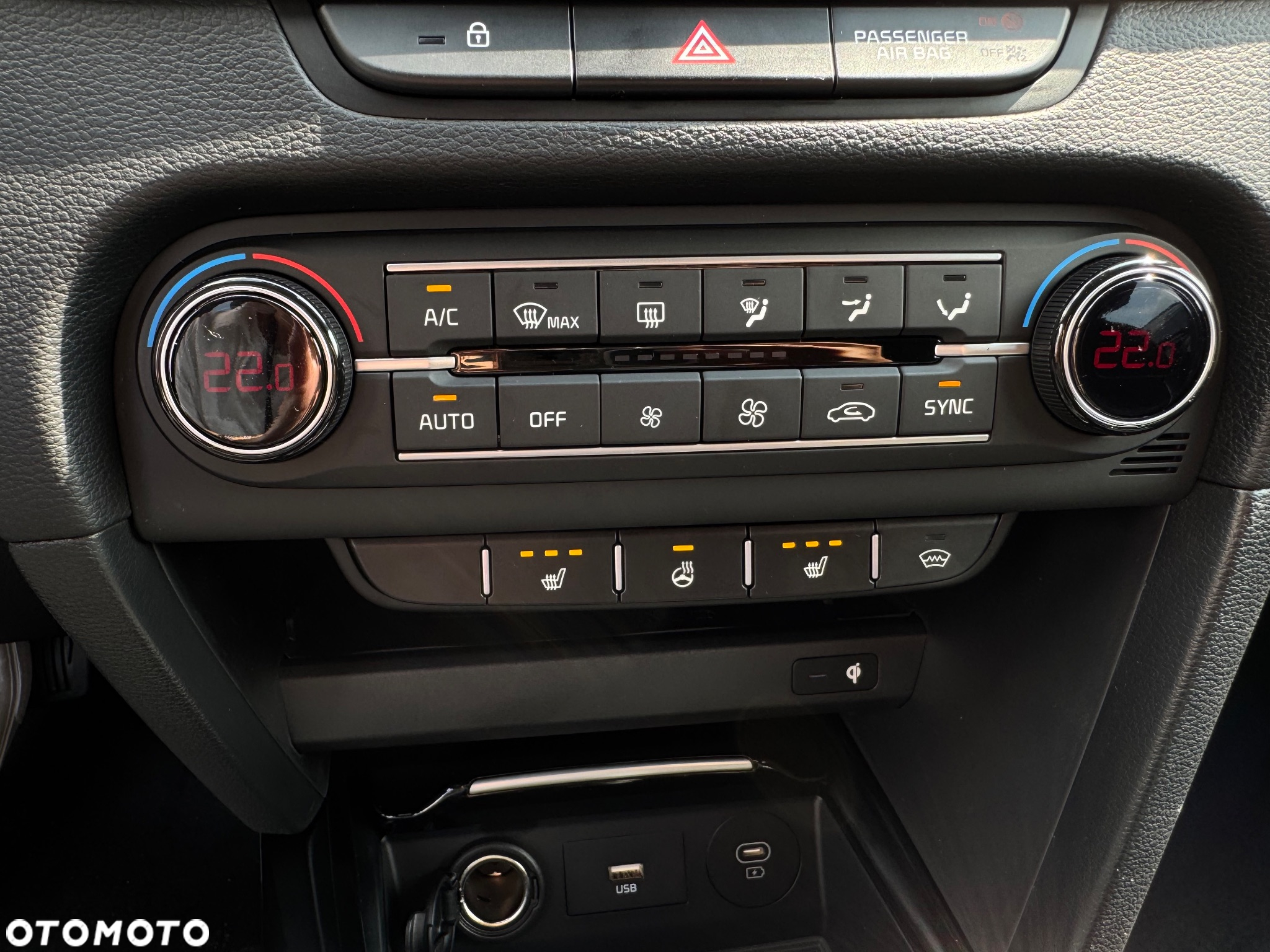 Kia XCeed 1.5 T-GDI Business Line DCT - 11