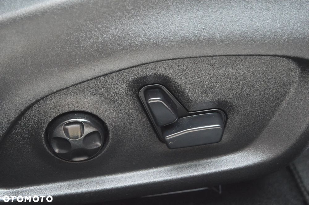 Jeep Renegade 1.4 MultiAir Limited - 34