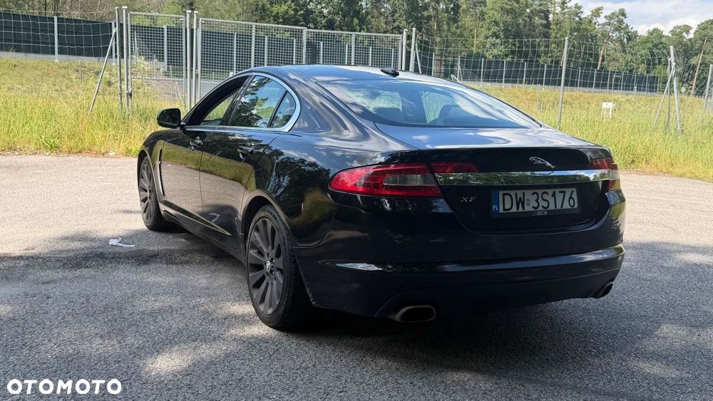 Jaguar XF 5.0 V8 Premium Luxury - 13