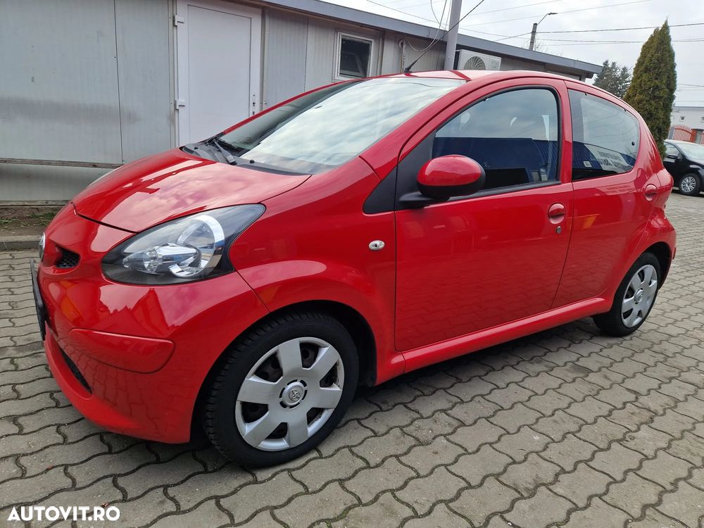 Toyota Aygo 1.0 Aut Luna - 2