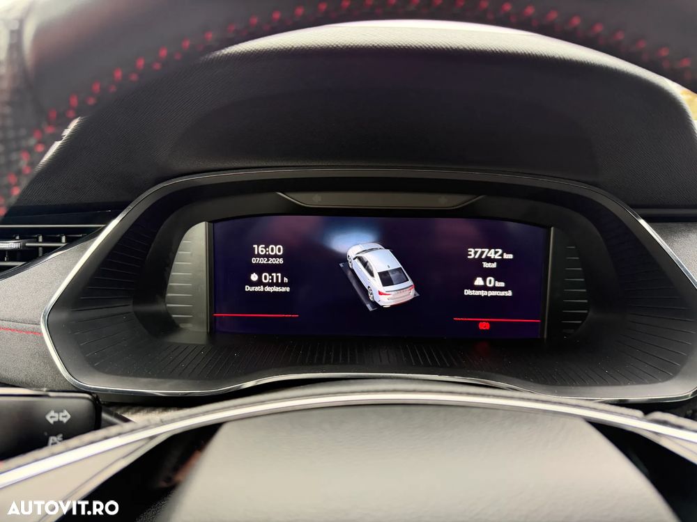 Skoda Octavia 2.0 TSI RS Plus - 19