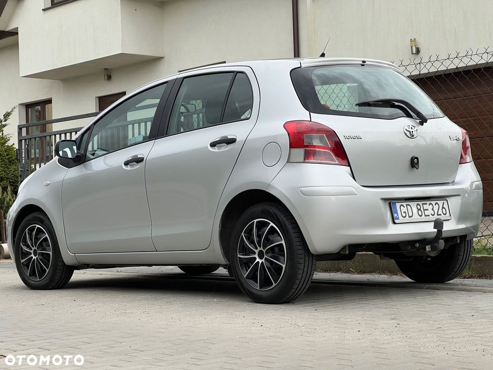 Toyota Yaris 1.4 D-4D Luna - 9
