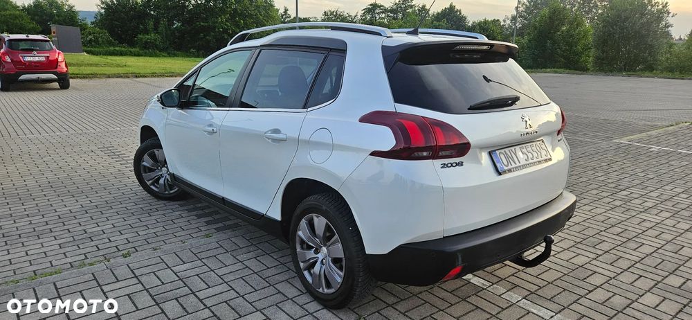 Peugeot 2008 PureTech 82 Allure - 2
