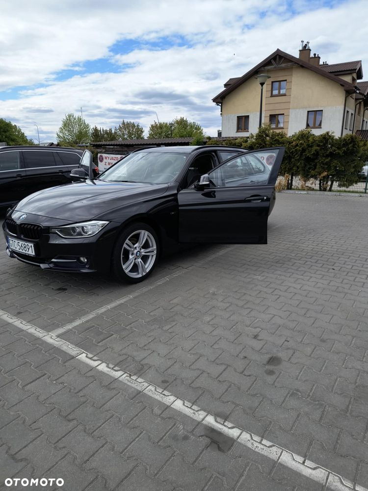 BMW Seria 3 318d Sport Line - 4