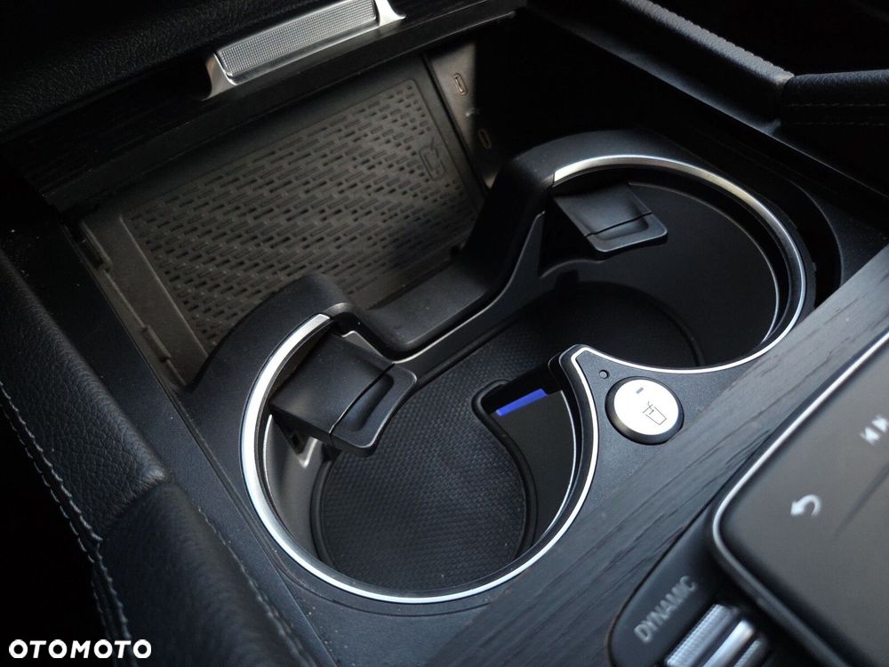 Mercedes-Benz GLE - 22