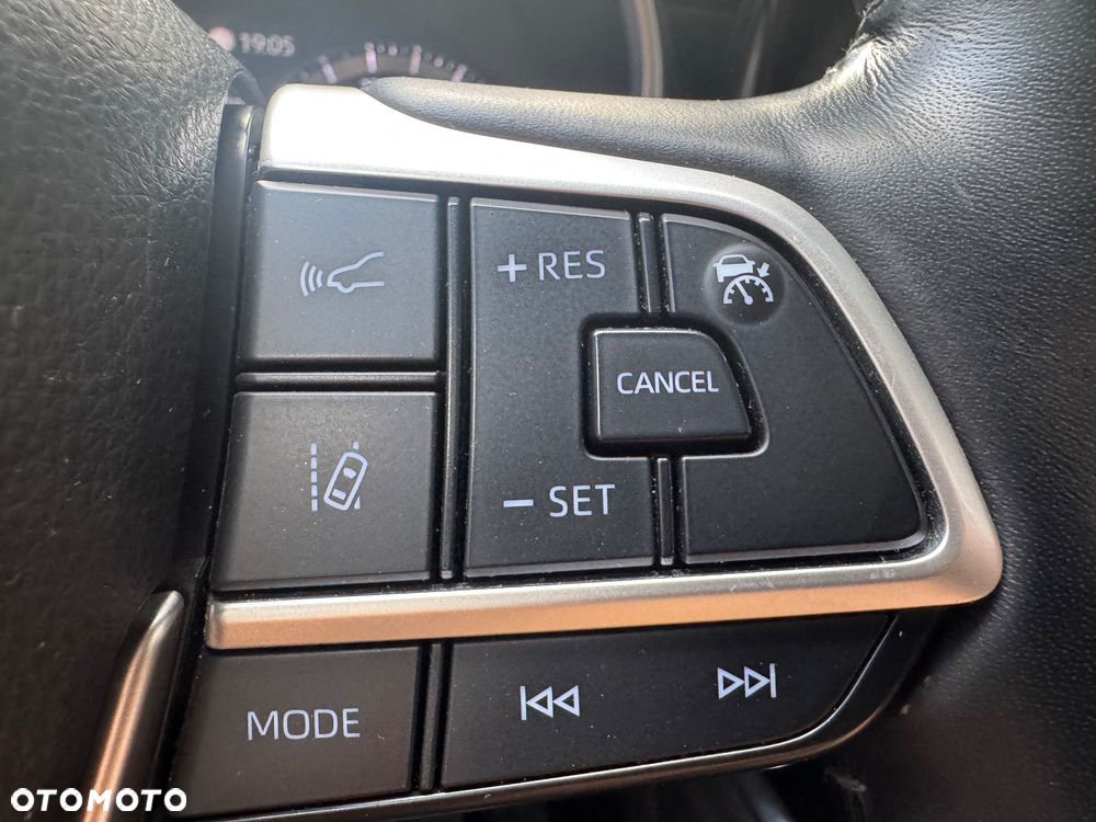 Toyota Highlander 2.5 Hybrid Prestige - 24