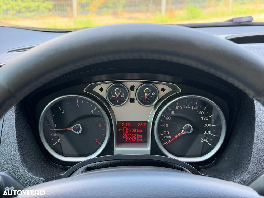 Ford Kuga 2.0L TDCi DPF Trend - 6