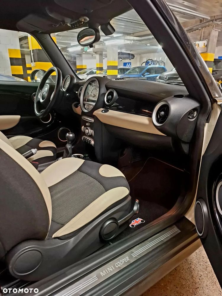 MINI Cooper D - 6