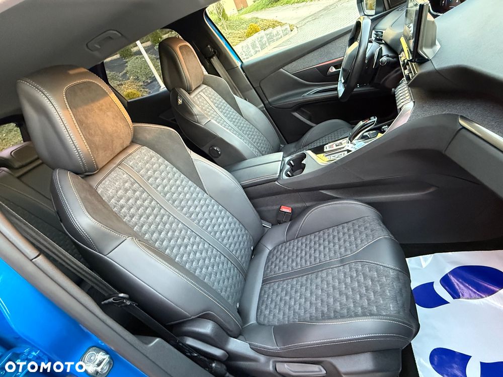 Peugeot 3008 1.5 BlueHDi Road Trip S&S EAT8 - 23