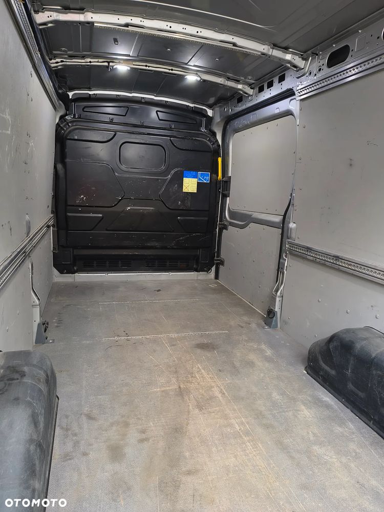 Ford Transit - 14