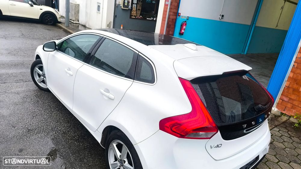 Volvo V40 1.6 D2 Eco Momentum - 11