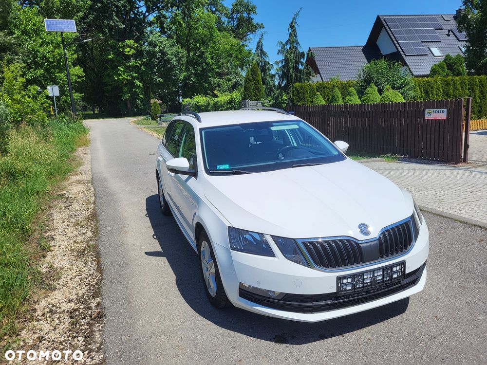 Skoda Octavia 1.6 TDI Ambition - 2