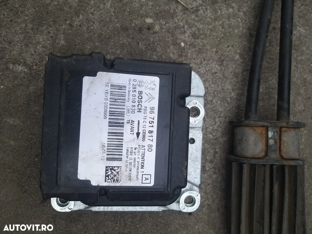 Modul Airbag pentru Peugeot 5008 din 2014 , 1.6 TDI - 1